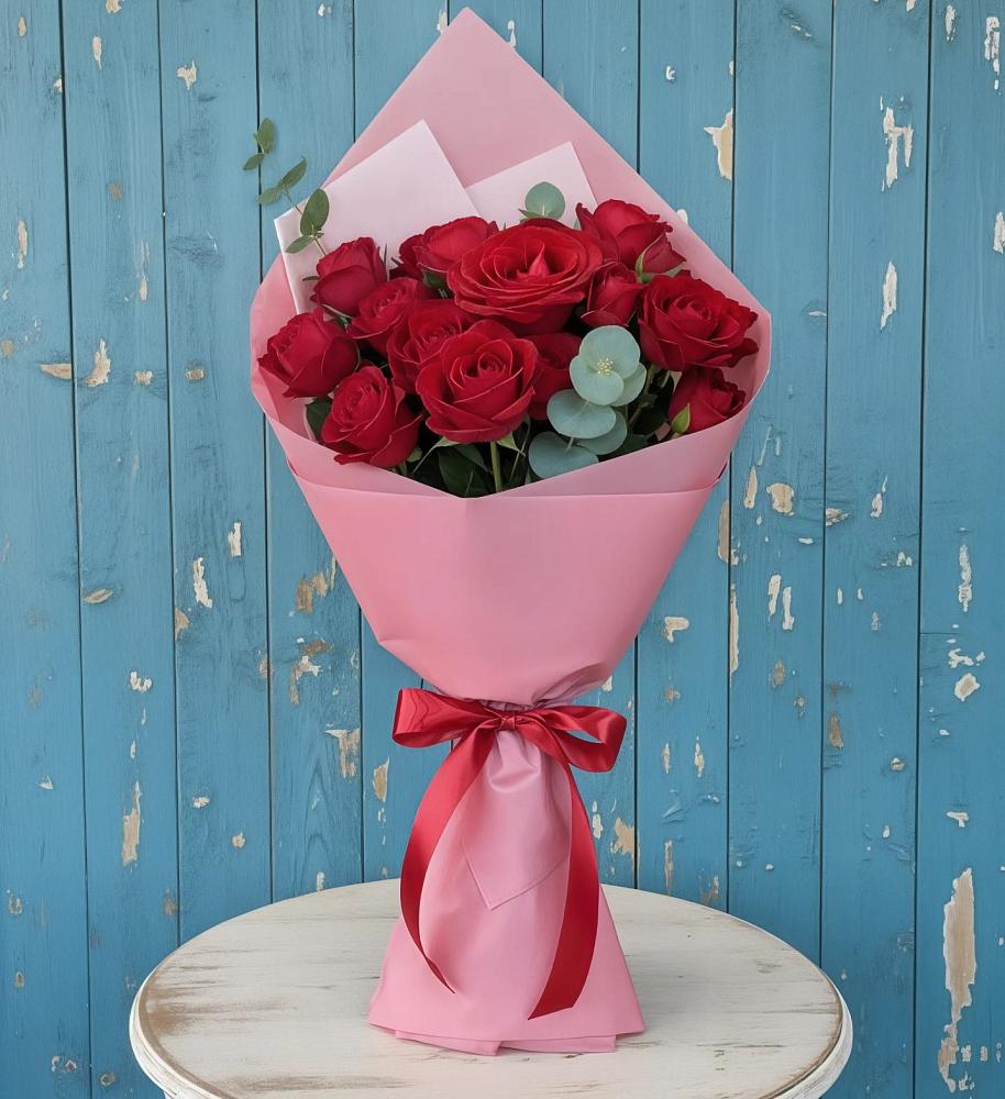 Букет цветов из: Розы в Александрийской Ставропольского края