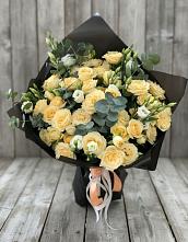 Букет цветов из:  Розы и Лизиантусы #REPLACE_PRED# Александрийской Ставропольского края