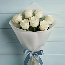 Букет 7 Белых роз Эдлесс Лав в Александрийской Ставропольского края