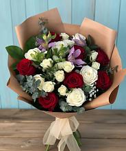 Букет цветов из:  Розы и Альстромерии в Александрийской Ставропольского края