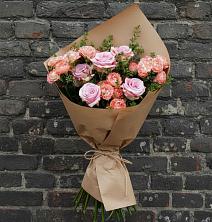 Букет цветов из:  Розы в Александрийской Ставропольского края