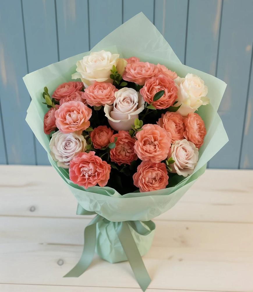 Букет цветов из: Розы в Александрийской Ставропольского края