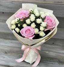 Букет цветов из:  Розы в Александрийской Ставропольского края