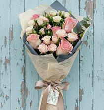 Букет цветов из:  Розы в Александрийской Ставропольского края