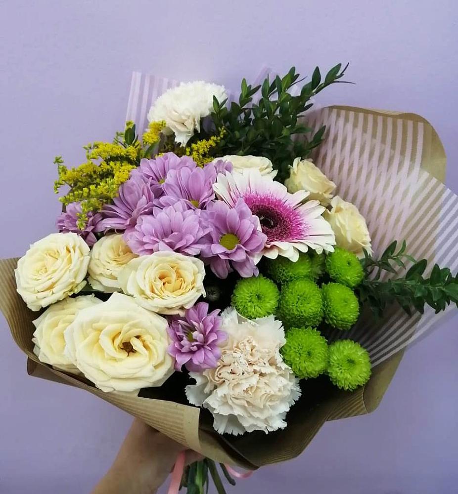 Букет цветов из: Хризантемы, Розы, Гвоздики и Герберы в Александрийской Ставропольского края