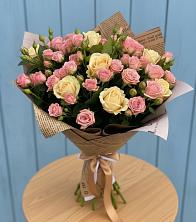 Букет цветов из:  Розы в Александрийской Ставропольского края