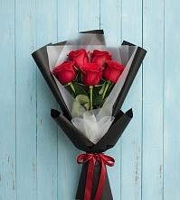 Букет цветов из:  Розы в Александрийской Ставропольского края