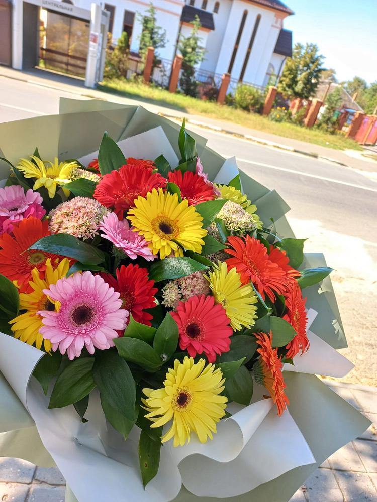 Букет созвездие гербер в Александрийской Ставропольского края Букет цветов из: Герберы в Александрийской Ставропольского края