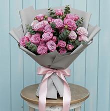 Букет цветов из:  Розы в Александрийской Ставропольского края